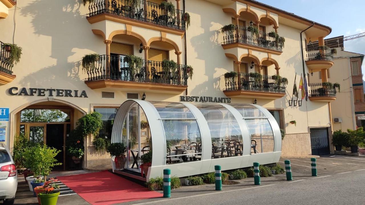 Hotel El Curro Burunchel Kültér fotó