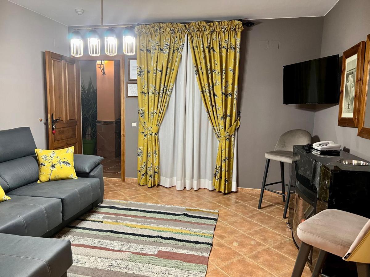 Hotel El Curro Burunchel Kültér fotó