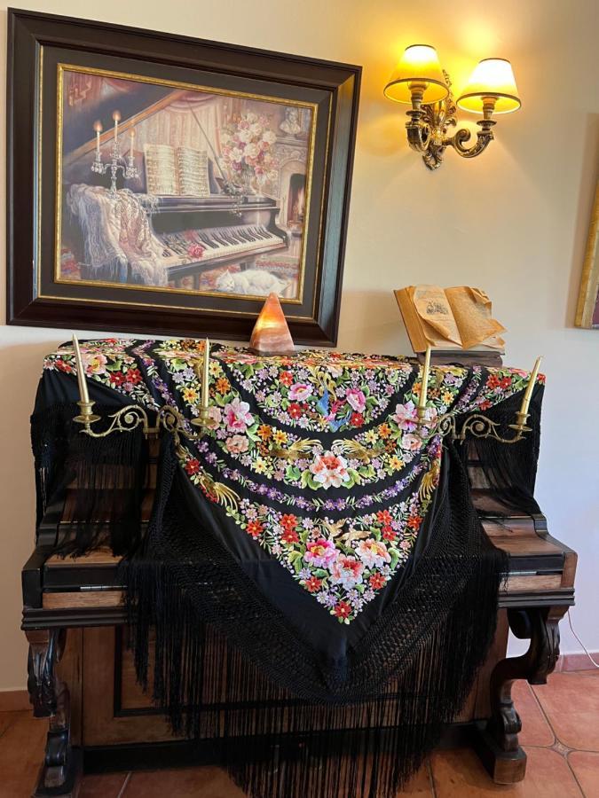 Hotel El Curro Burunchel Kültér fotó