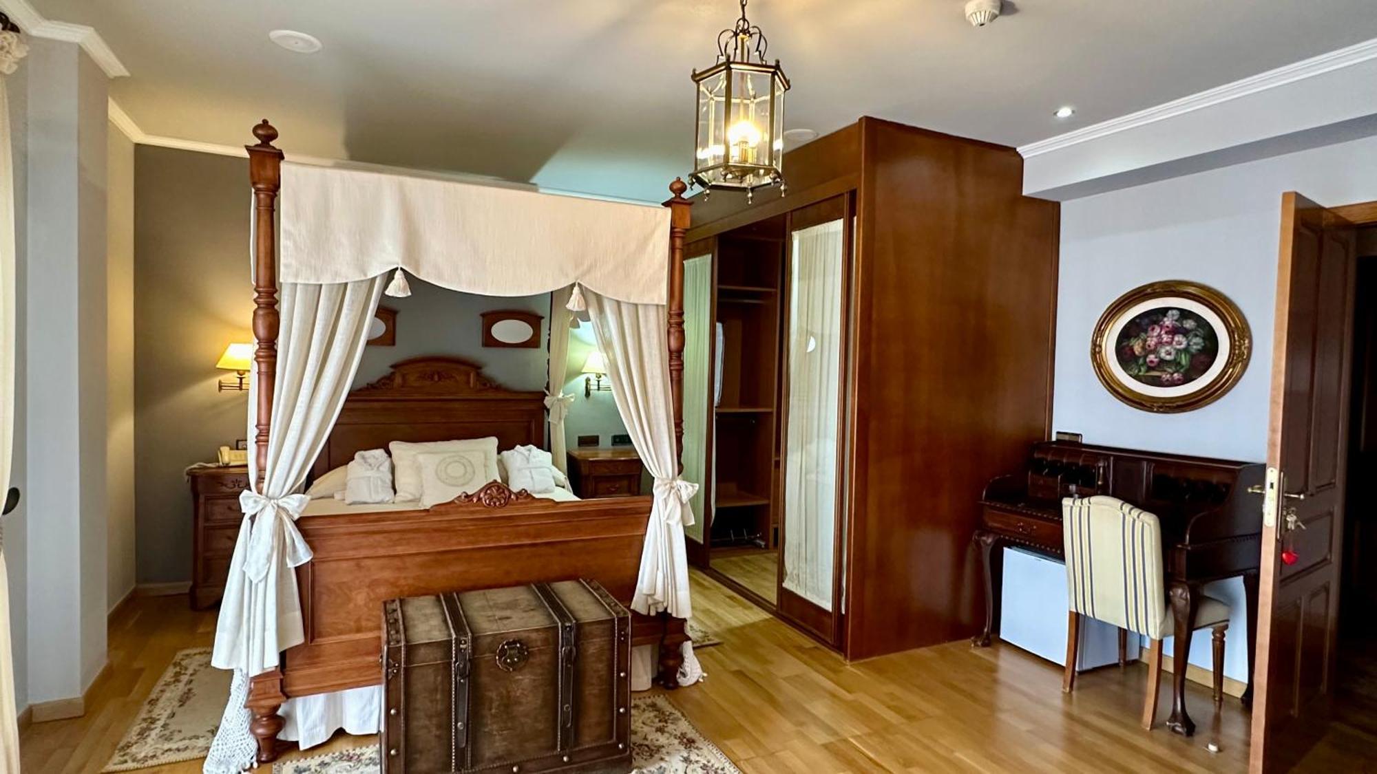 Hotel El Curro Burunchel Kültér fotó