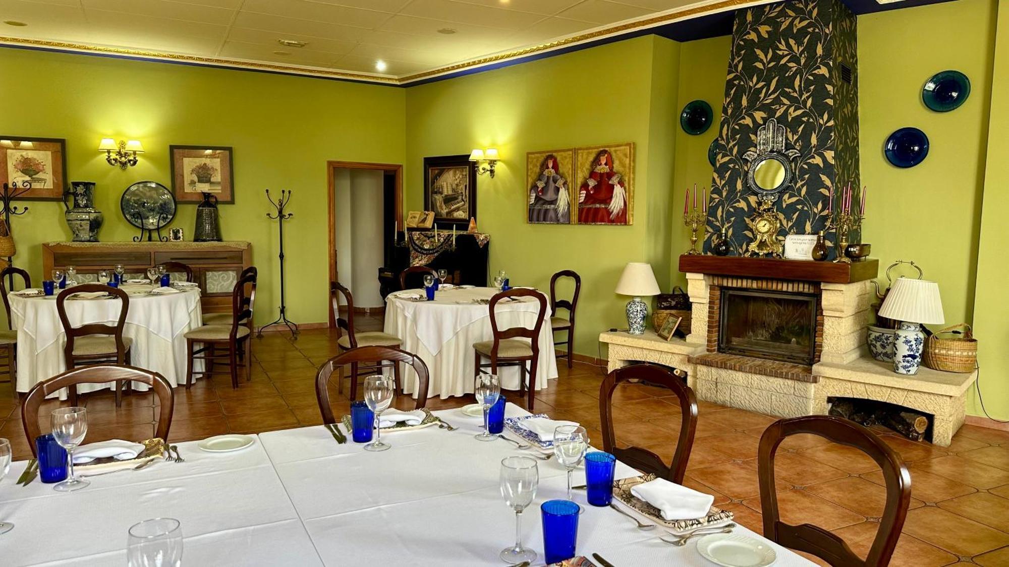 Hotel El Curro Burunchel Kültér fotó